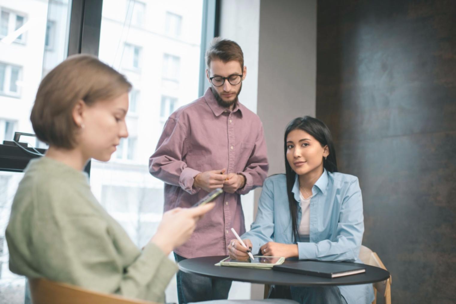 Gemeinsame Entwicklung und Zusammenarbeit